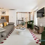 Poeticstay - Grands Boulevards Paryż