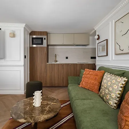 Poeticstay - Grands Boulevards