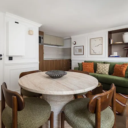 Poeticstay - Grands Boulevards Appartement *