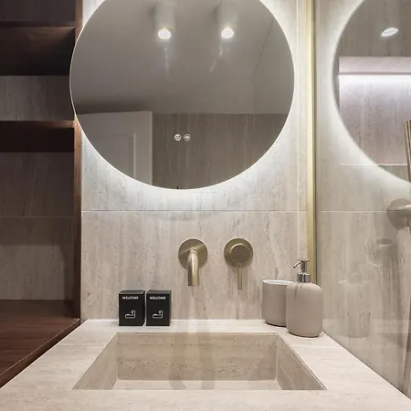 Poeticstay - Grands Boulevards