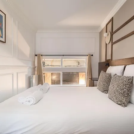 Poeticstay - Grands Boulevards * Paris