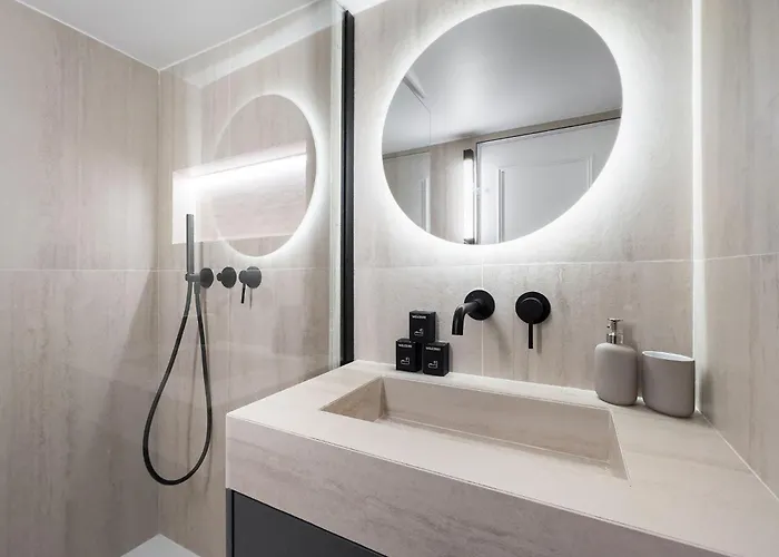 Poeticstay - Grands Boulevards *